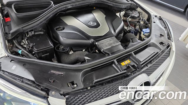 Mercedes-Benz GLE-Class 2018 — photo 6