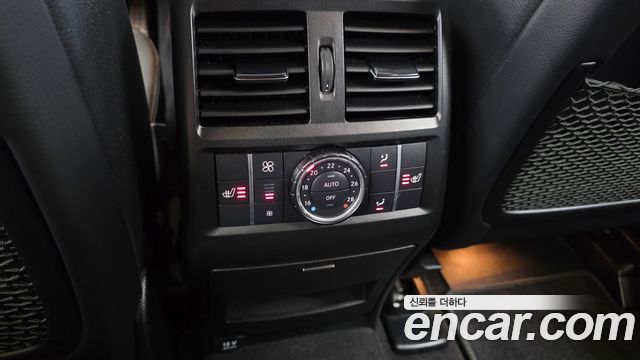 Mercedes-Benz GLE-Class 2018 — photo 25