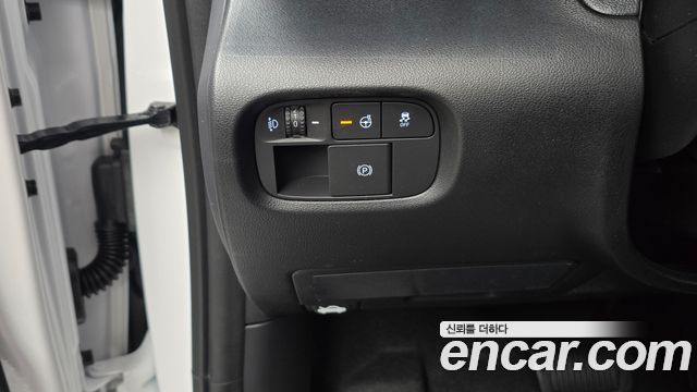 Hyundai Casper 2027 — photo 16