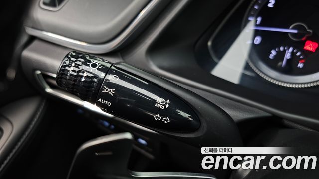 Hyundai Sonata 2023 — photo 18