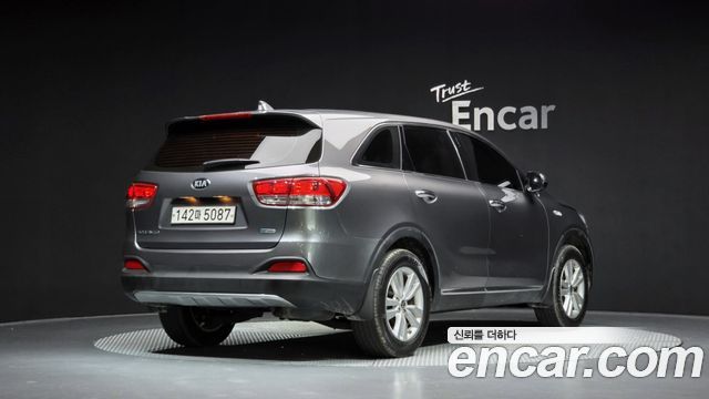 Kia Sorento 2017 — photo 2