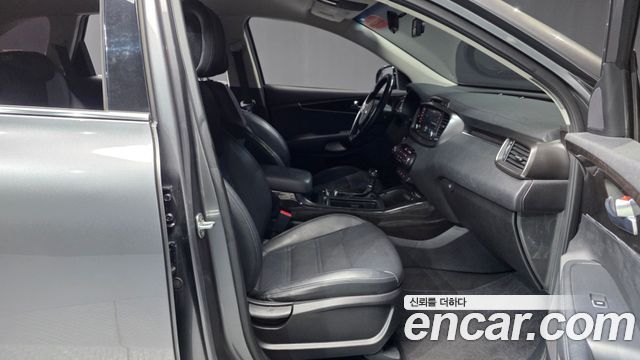 Kia Sorento 2017 — photo 17