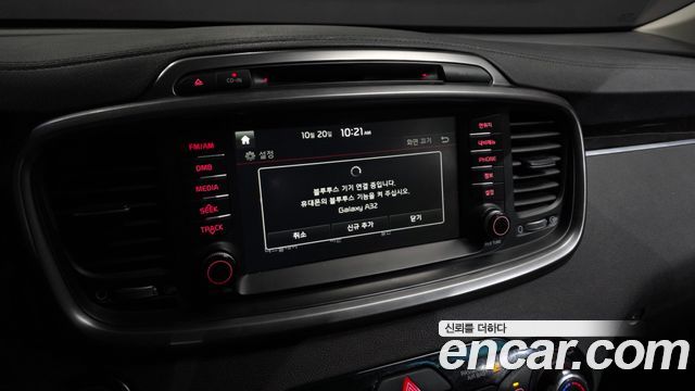 Kia Sorento 2017 — photo 22
