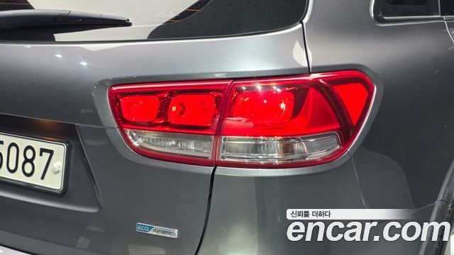 Kia Sorento 2017 — photo 9