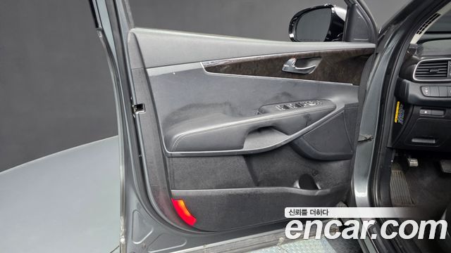 Kia Sorento 2017 — photo 14