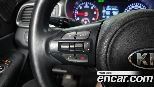 Kia Sorento 2017 — photo 29