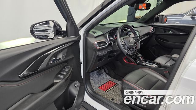 Chevrolet Korea Trailblazer 2022 — photo 10