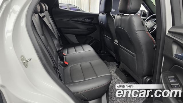 Chevrolet Korea Trailblazer 2022 — photo 11