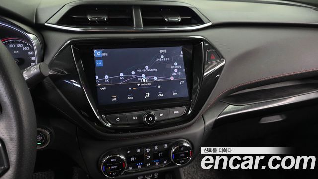 Chevrolet Korea Trailblazer 2022 — photo 13