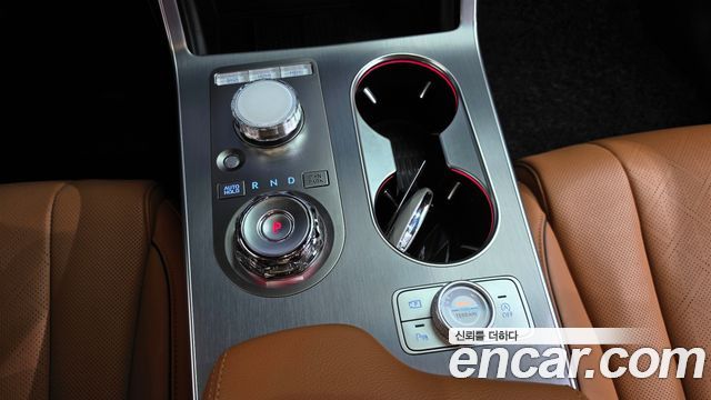 Genesis GV80 2024 — photo 12