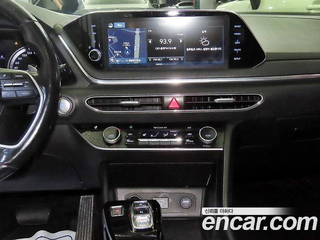Hyundai Sonata 2020 — photo 11