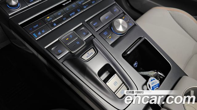 Hyundai Nexo 2023 — photo 12