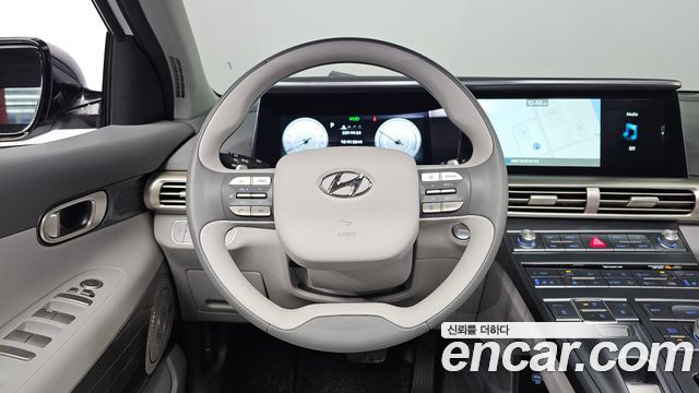 Hyundai Nexo 2023 — photo 18