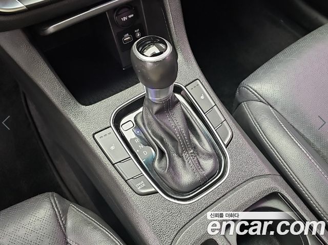 Hyundai i30 2017 — photo 8