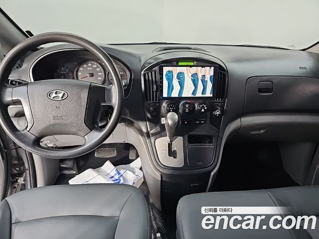 Hyundai Starex 2016 — photo 7