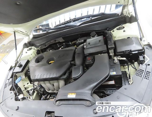 Kia K5 2020 — photo 7