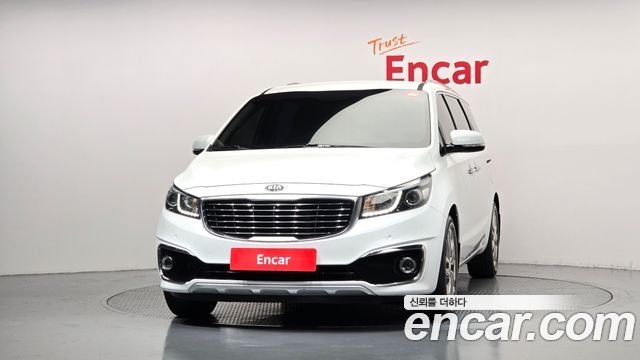 Kia Canival 2018 — photo 3