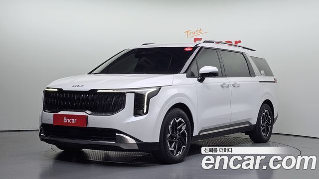 Kia Canival 2025 — photo 1