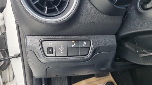 Kia K3 2022 — photo 12