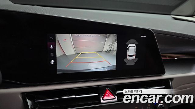 Kia Niro 2023 — photo 21