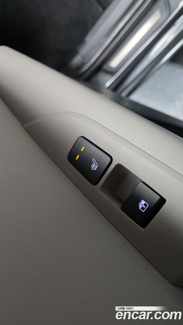 Kia Niro 2023 — photo 29