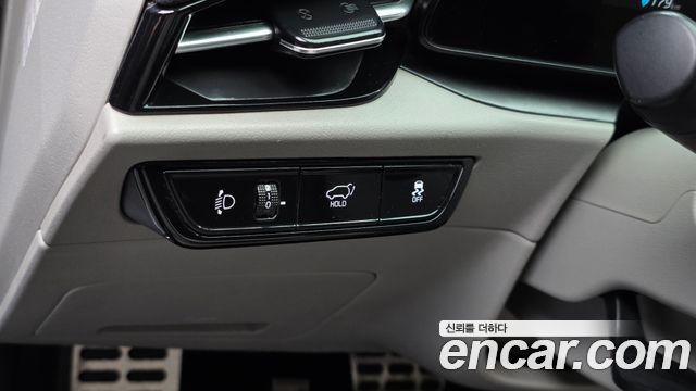 Kia Niro 2023 — photo 30