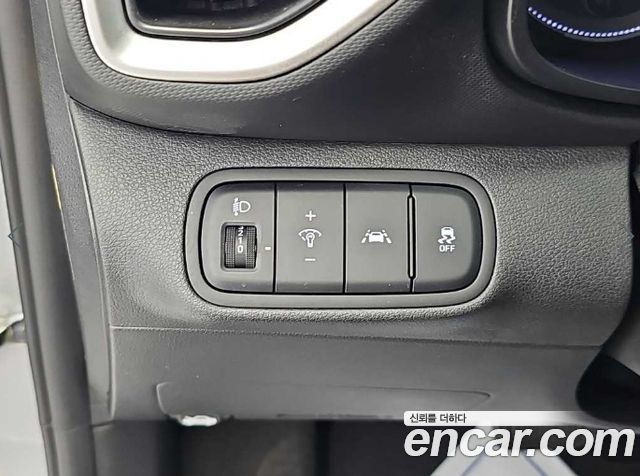 Hyundai Venue 2020 — photo 16