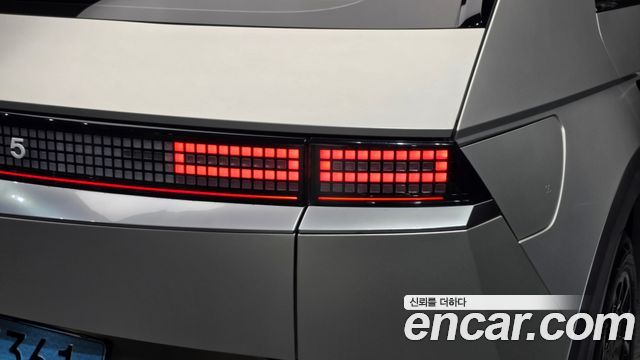 Hyundai Ioniq5 2022 — photo 9