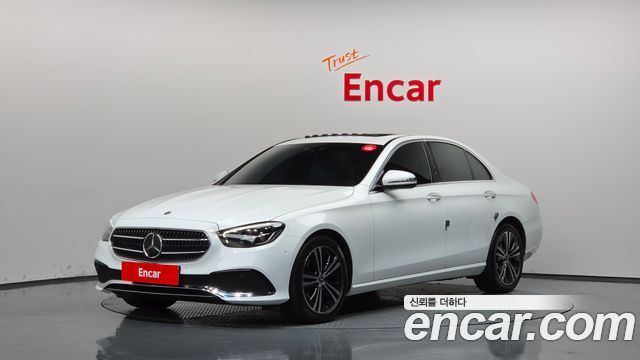 Mercedes-Benz E-Class 2021 — photo 1