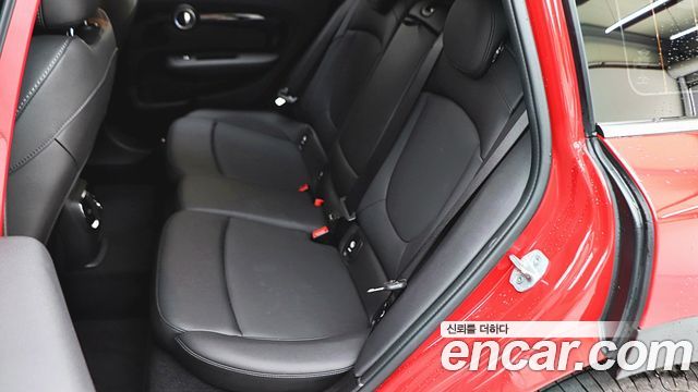 Mini Clubman 2024 — photo 15