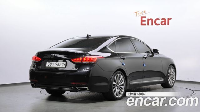 Genesis G80 2018 — photo 2