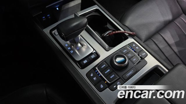 Genesis G80 2018 — photo 9