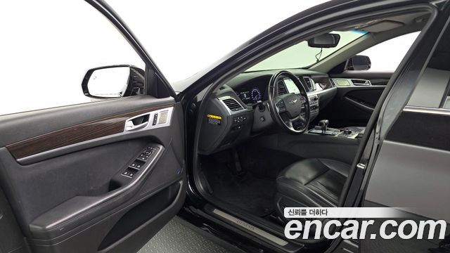 Genesis G80 2018 — photo 10