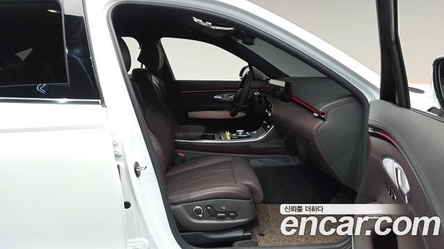 Genesis GV70 2026 — photo 16