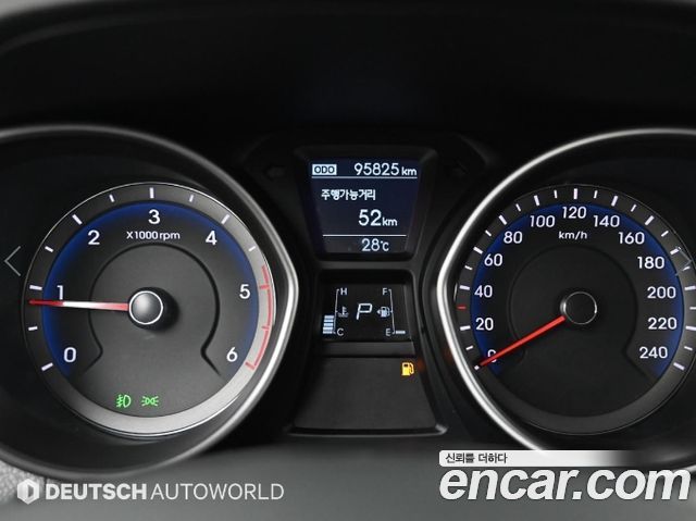 Hyundai i30 2014 — photo 8