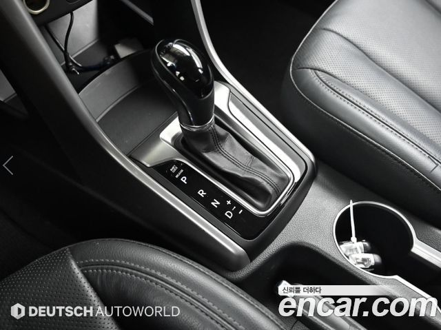 Hyundai i30 2014 — photo 9