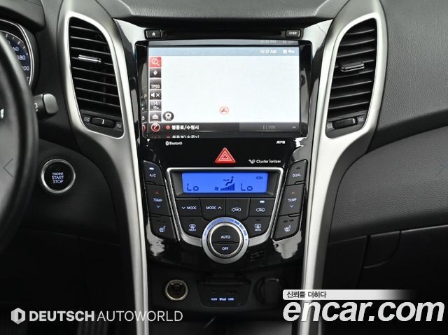Hyundai i30 2014 — photo 14