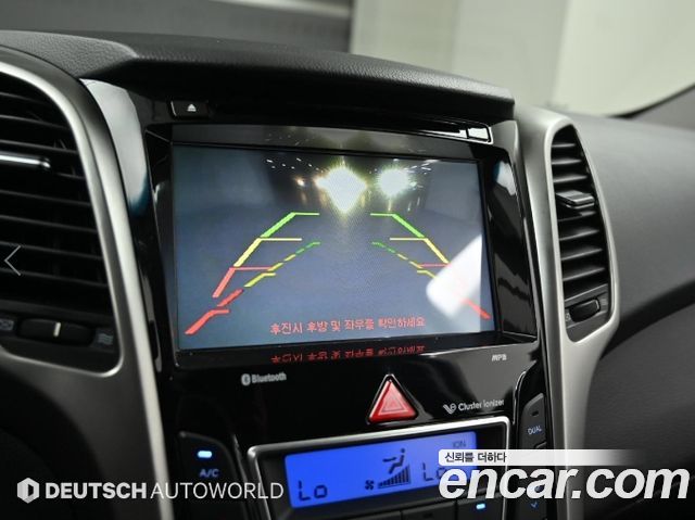 Hyundai i30 2014 — photo 15