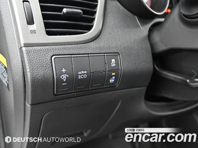 Hyundai i30 2014 — photo 17