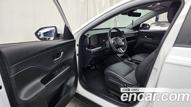 Hyundai Kona 2023 — photo 13