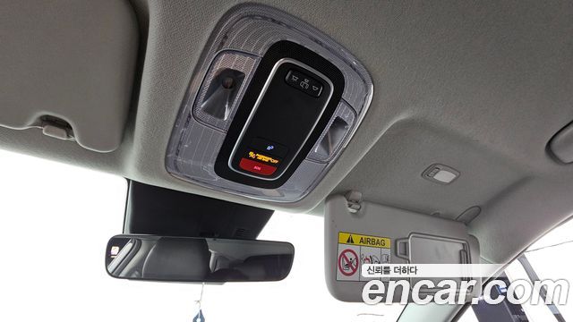 Hyundai Kona 2023 — photo 24