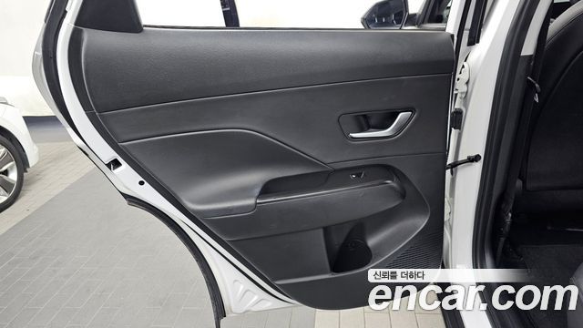Hyundai Kona 2023 — photo 15