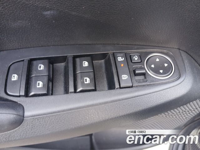 Kia Seltos 2025 — photo 8