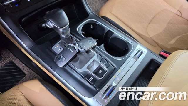 Kia Canival 2022 — photo 9