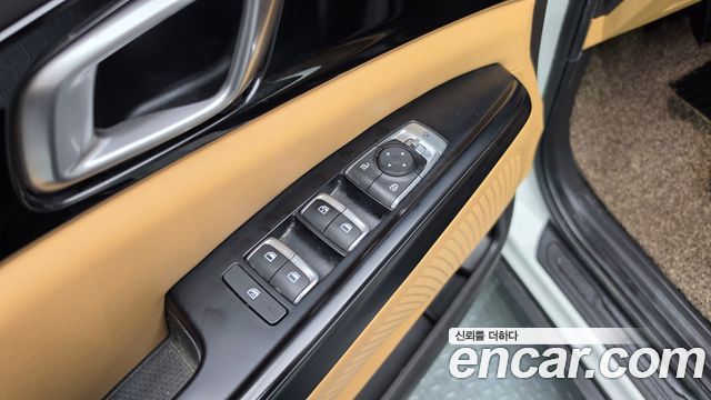 Kia Canival 2022 — photo 19