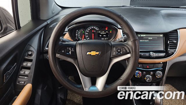 Chevrolet Korea Trax 2017 — photo 19