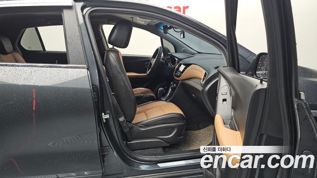 Chevrolet Korea Trax 2017 — photo 16