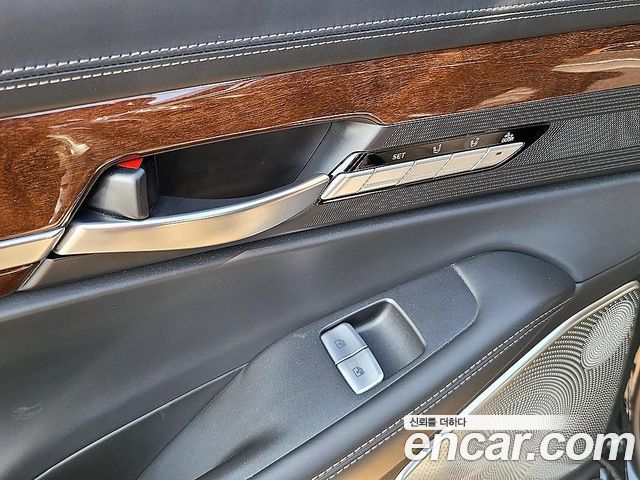 Genesis EQ900 2018 — photo 15