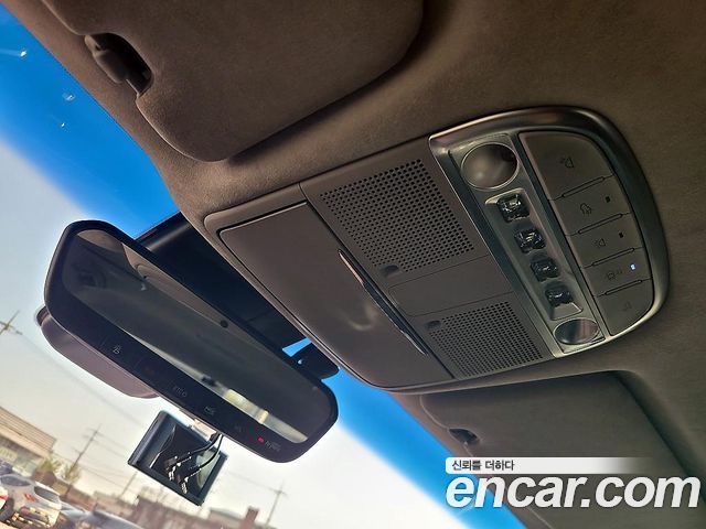 Genesis EQ900 2018 — photo 16