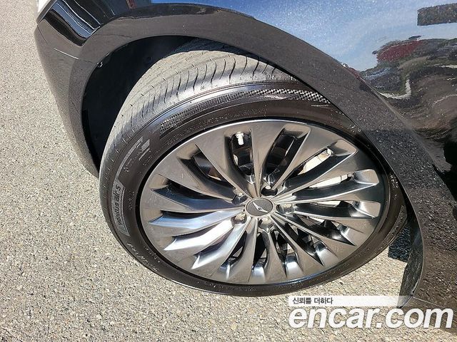 Genesis EQ900 2018 — photo 20